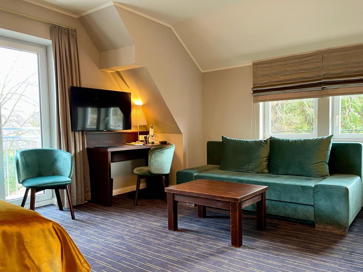 Logis Hotel Quartier 5, Saechsische Schweiz, Mit Restaurant, Cafe & Bar Kurort Gohrisch Dış mekan fotoğraf