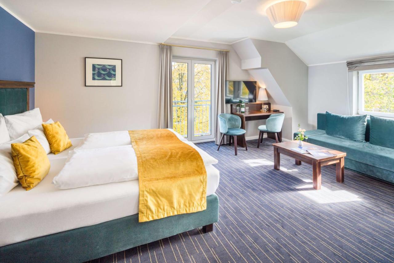 Logis Hotel Quartier 5, Saechsische Schweiz, Mit Restaurant, Cafe & Bar Kurort Gohrisch Dış mekan fotoğraf